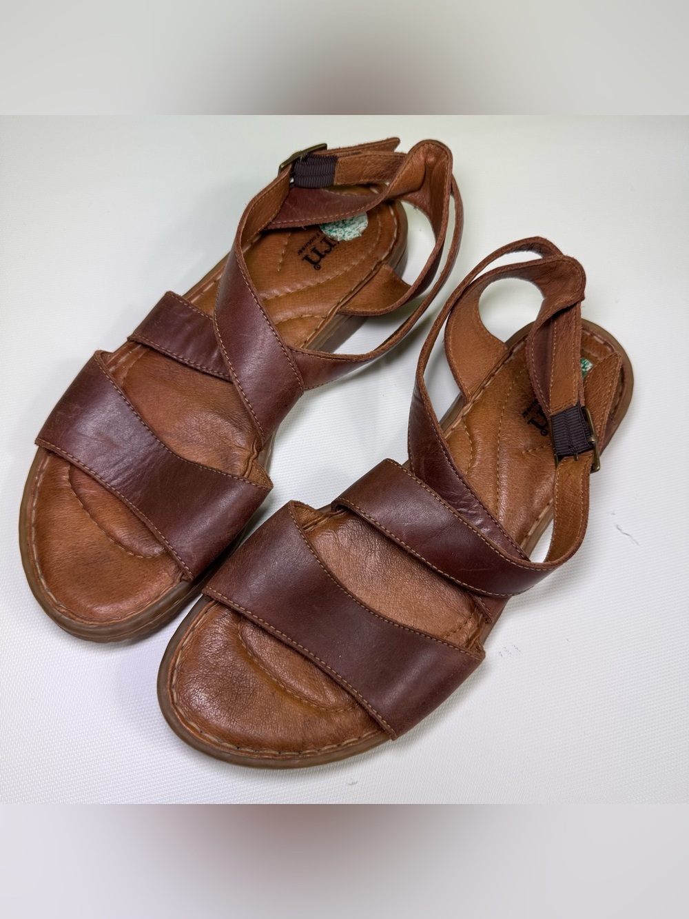 Born brown sandals size 8 great condition
